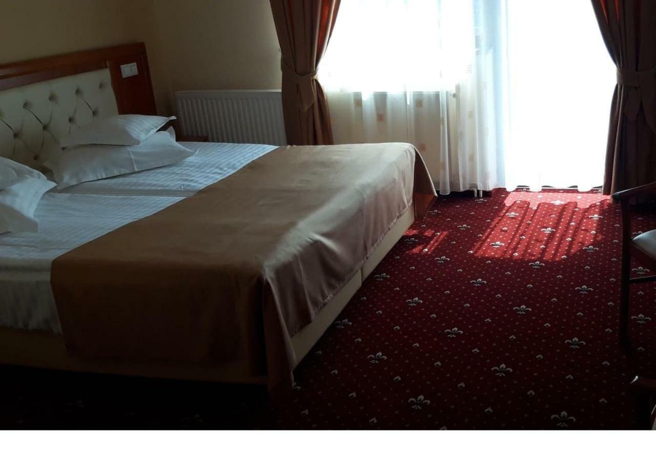 Pensiunea Anotimpuri Predeál Kültér fotó